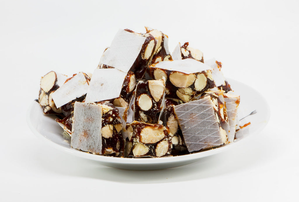 Nougat noir au Savagnin du Jura et miel de sapin